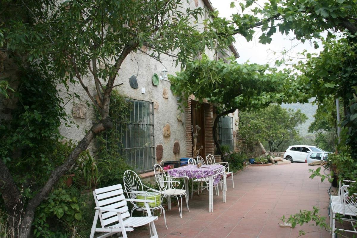 לה גאריגה Masia Can Sunyer Agroturismo מראה חיצוני תמונה